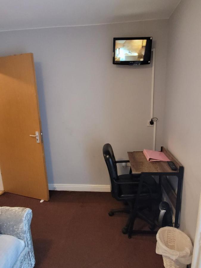 Mel'S Springfield Home Manchester Buitenkant foto